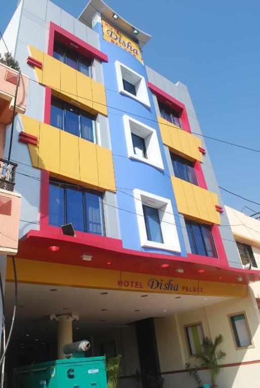 Hotel Disha Palace Ширди Екстериор снимка